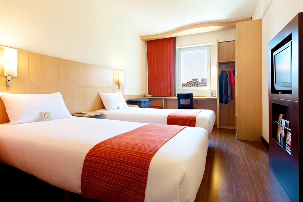 Ibis Luoyang Hi Tech Dev Zone Hotel Ngoại thất bức ảnh