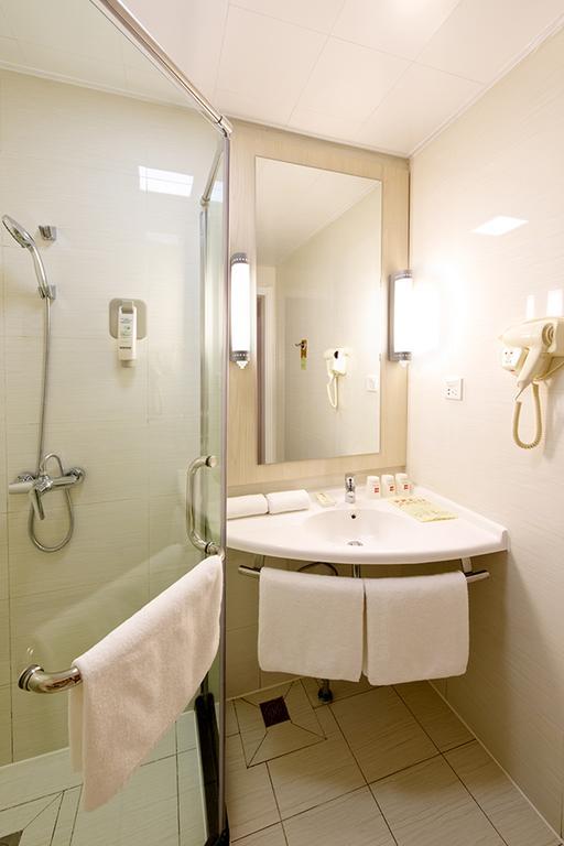 Ibis Luoyang Hi Tech Dev Zone Hotel Ngoại thất bức ảnh
