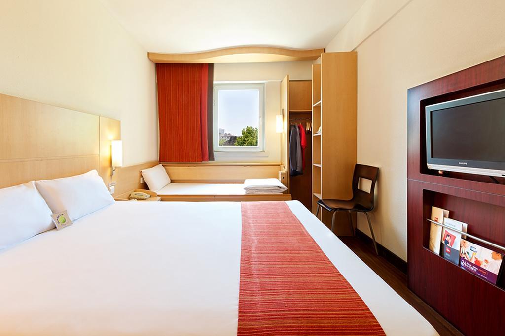 Ibis Luoyang Hi Tech Dev Zone Hotel Ngoại thất bức ảnh